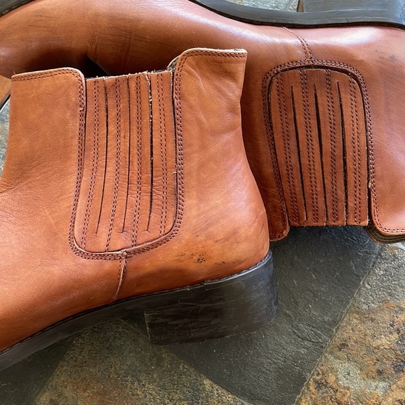 Bella-Vita brown leather ankle boots - Picture 5 of 11